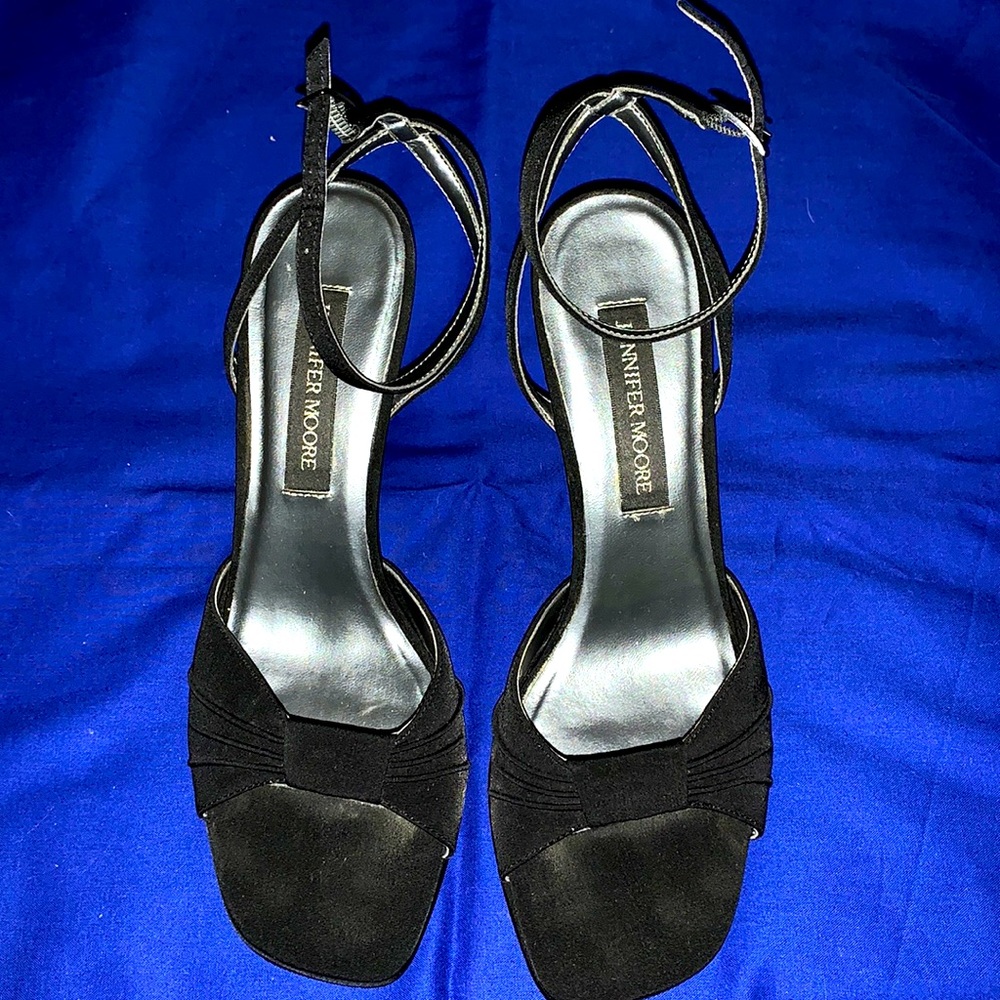 Jennifer Moore - Simonebkm - Black heels - Size 8